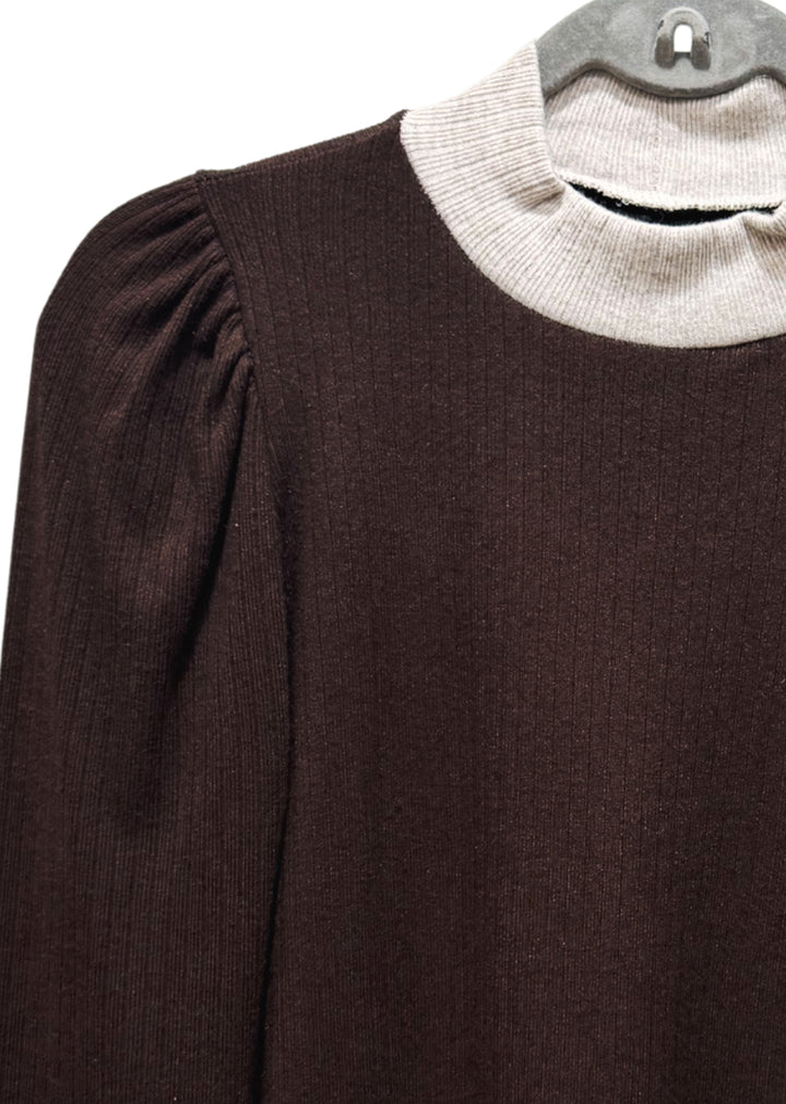 Beatle Laura | Chocolate cuello beige