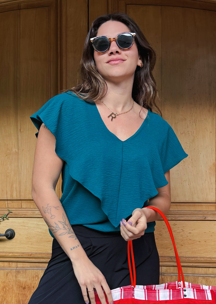 Blusa Clara | Petróleo