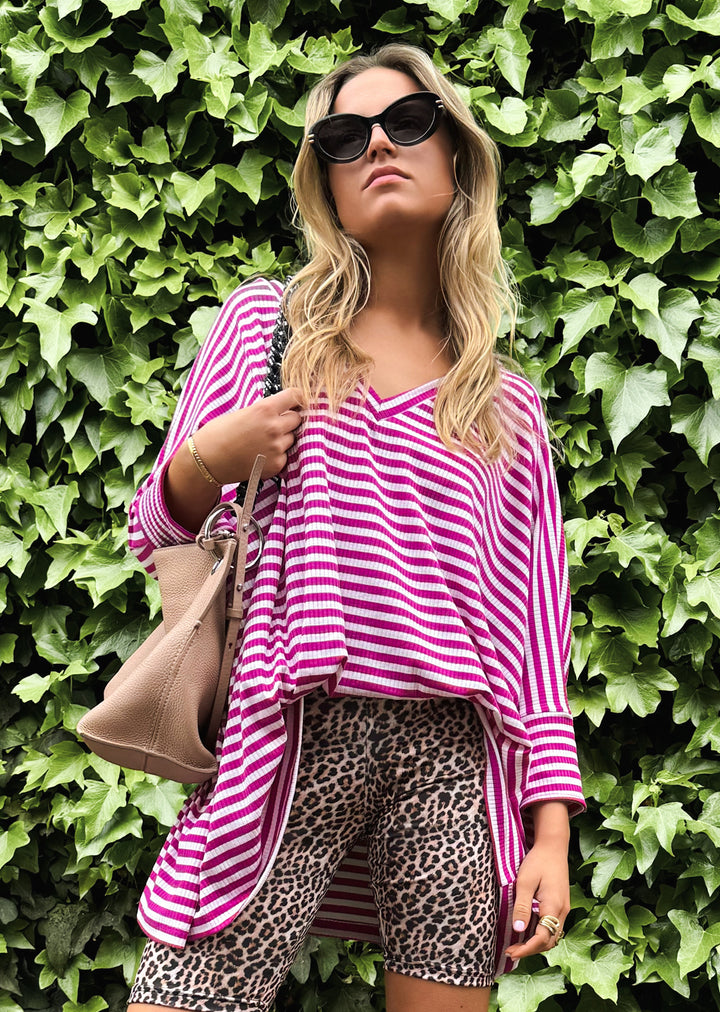 Polera Leonor | Líneas Magenta