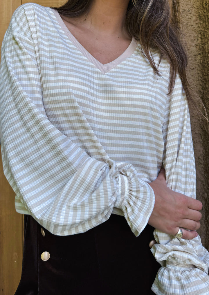 Polera Elvira | Líneas Beige
