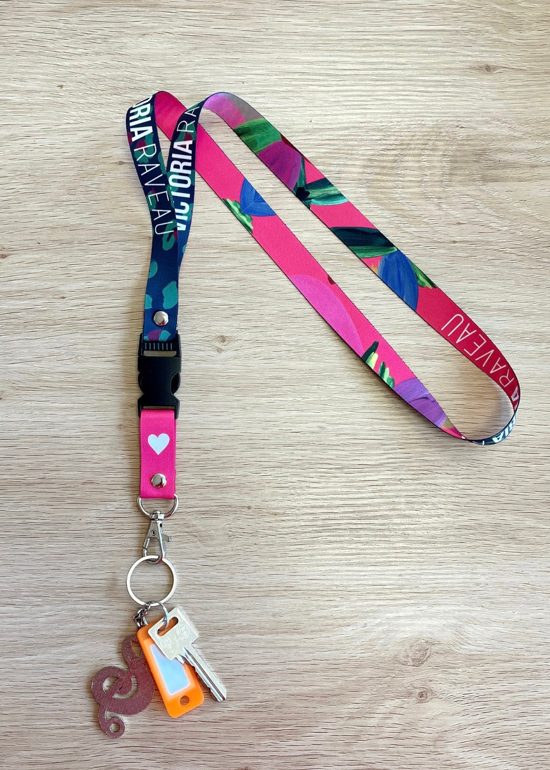 Lanyard Victoria Raveau