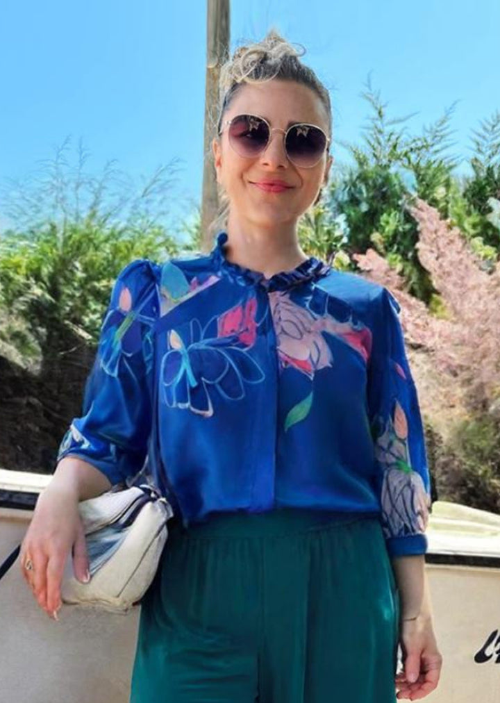 Blusa Antonia | Flores y piña, azul