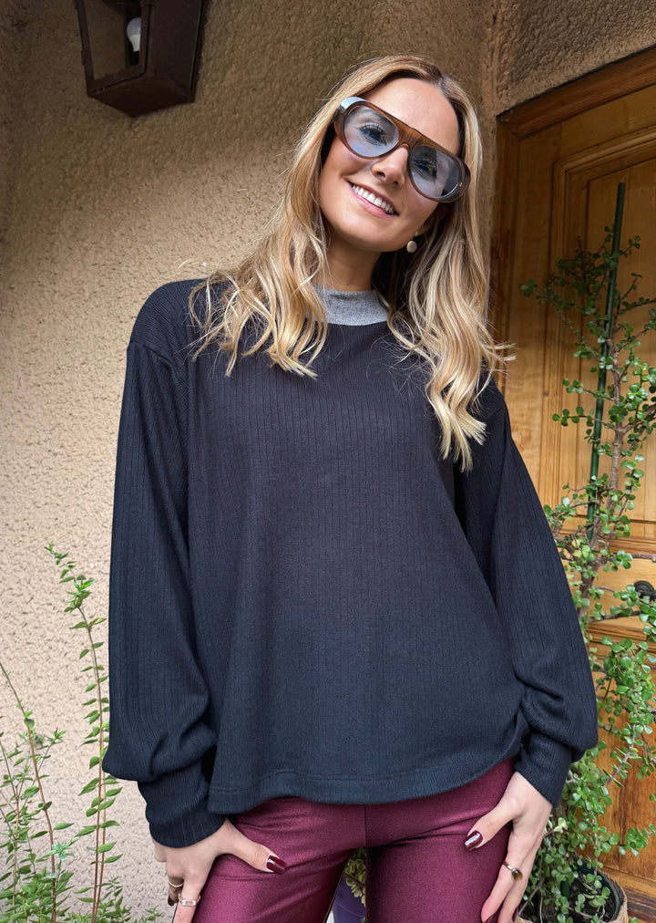 Beatle Ana | Negro cuello gris