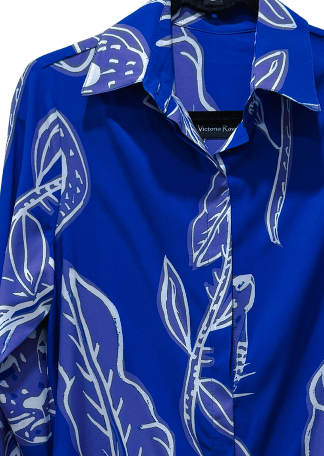 Blusa Bernarda | Hojas fondo azul