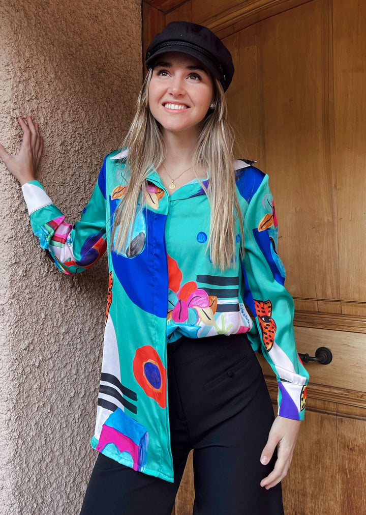 Blusa Bernarda | Pintura Fondo Verde Turquesa