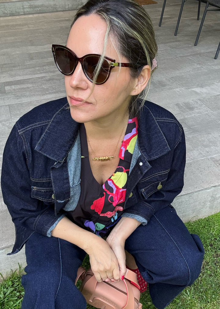 Blusa Maite | Guinda fondo negro