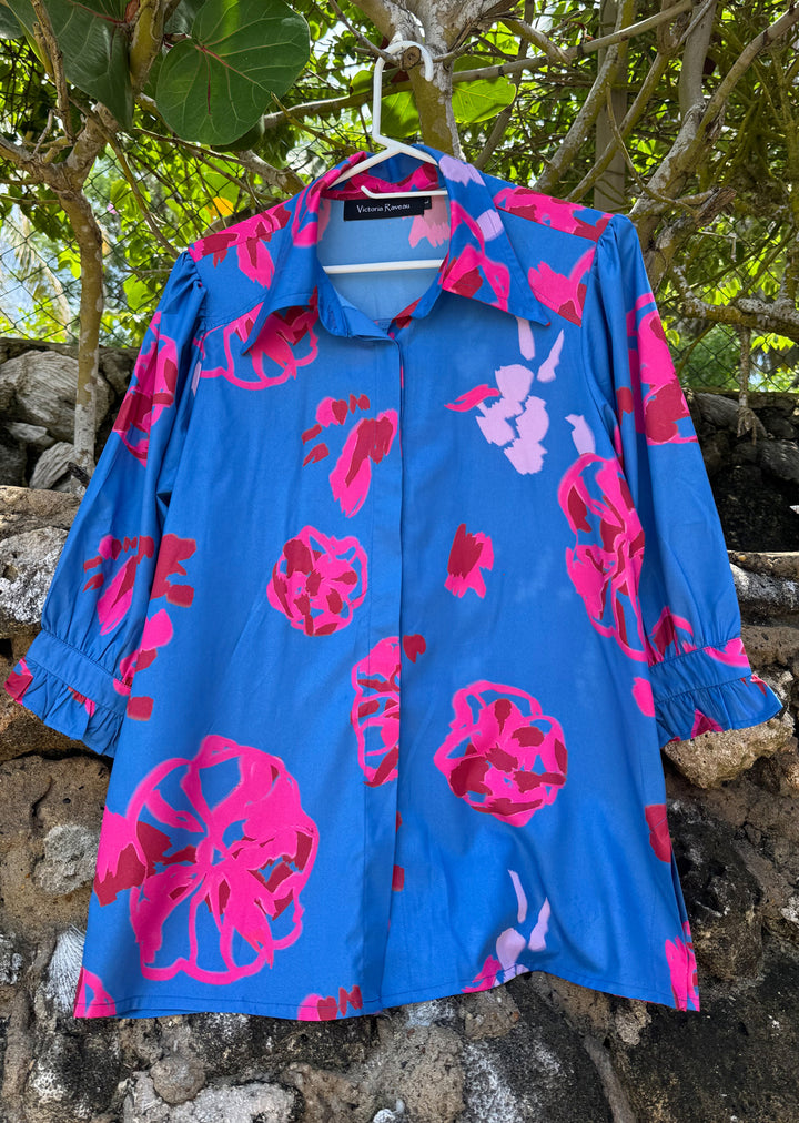 Blusa Aurora | Flores fondo azul