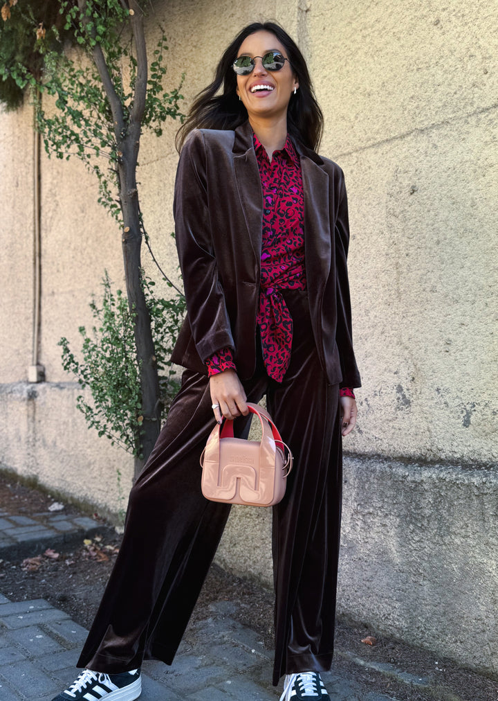 Blazer Isi | Coffee