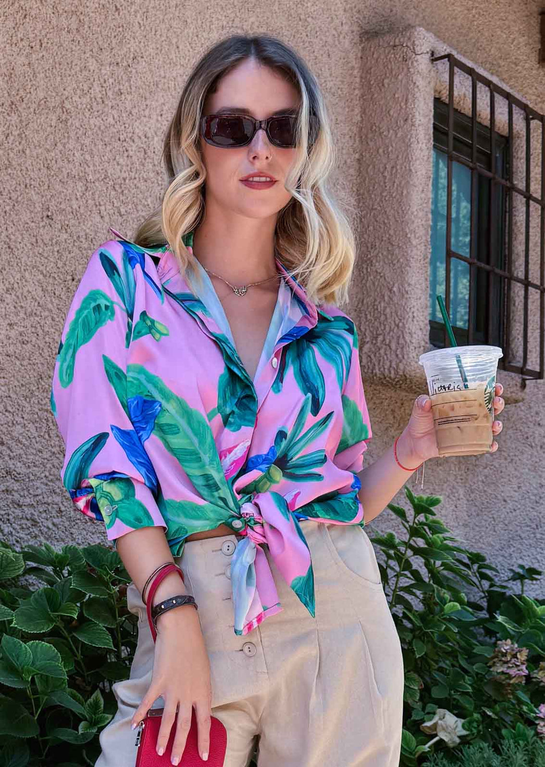*PRE VENTA*  Blusa Bernarda | Tropical fondo rosa