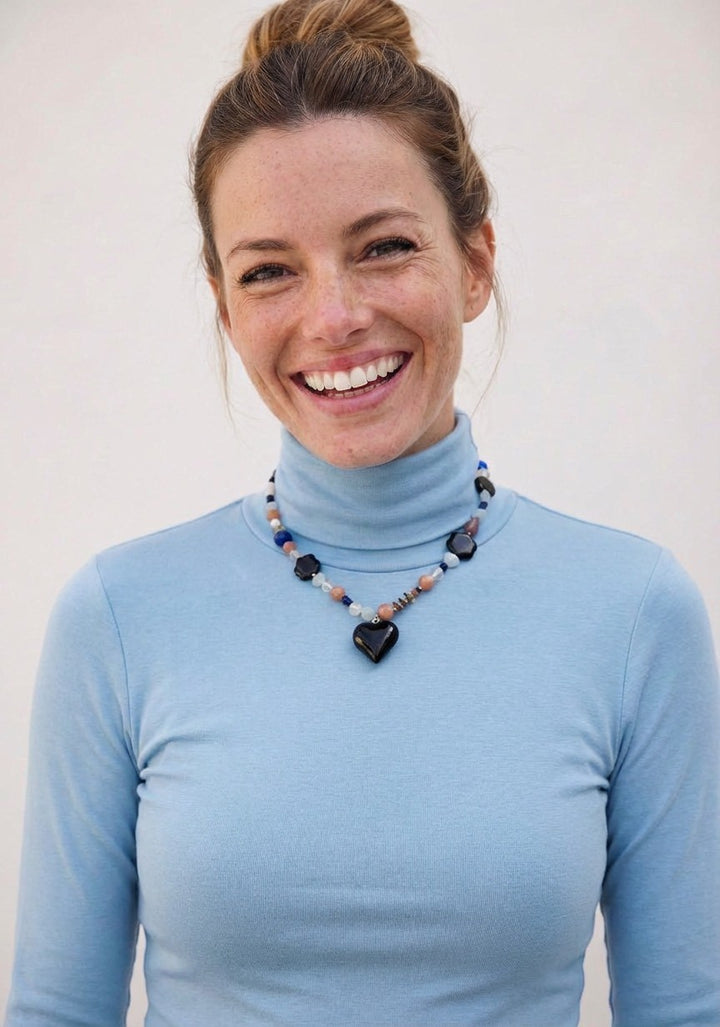 COLLAR 2