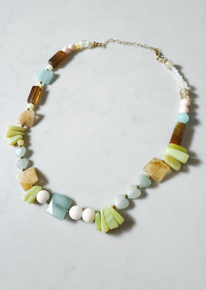 COLLAR 28