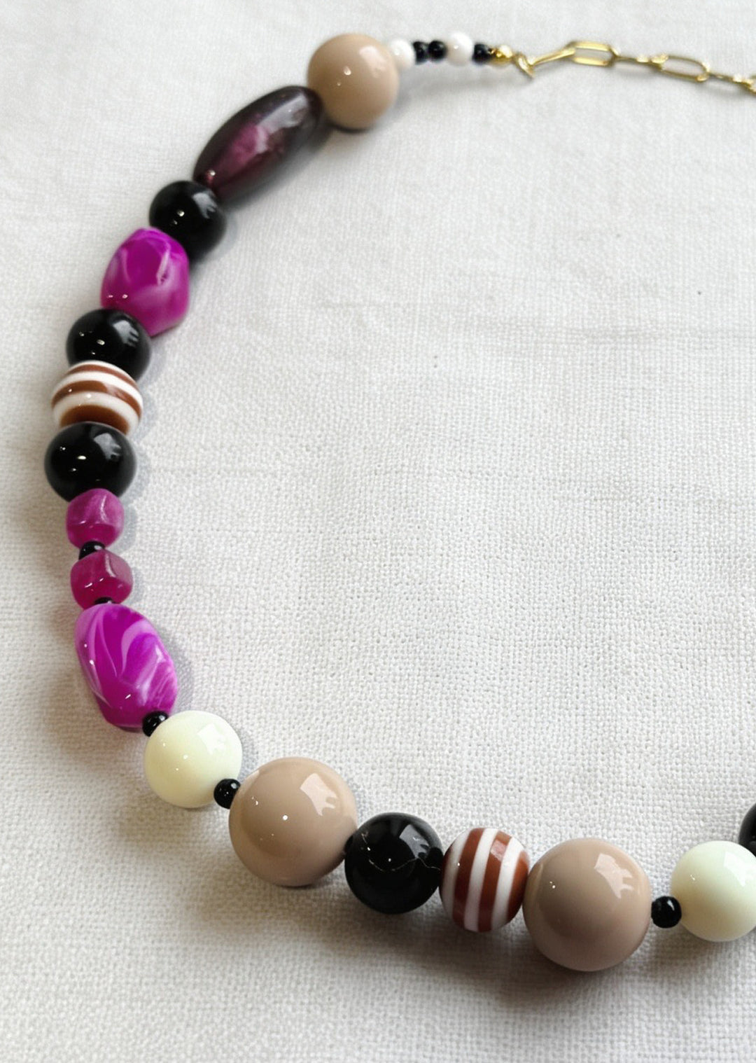 COLLAR 42