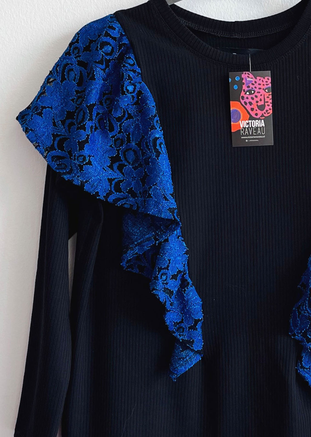 Polera Paula | Encaje Azul Delantero