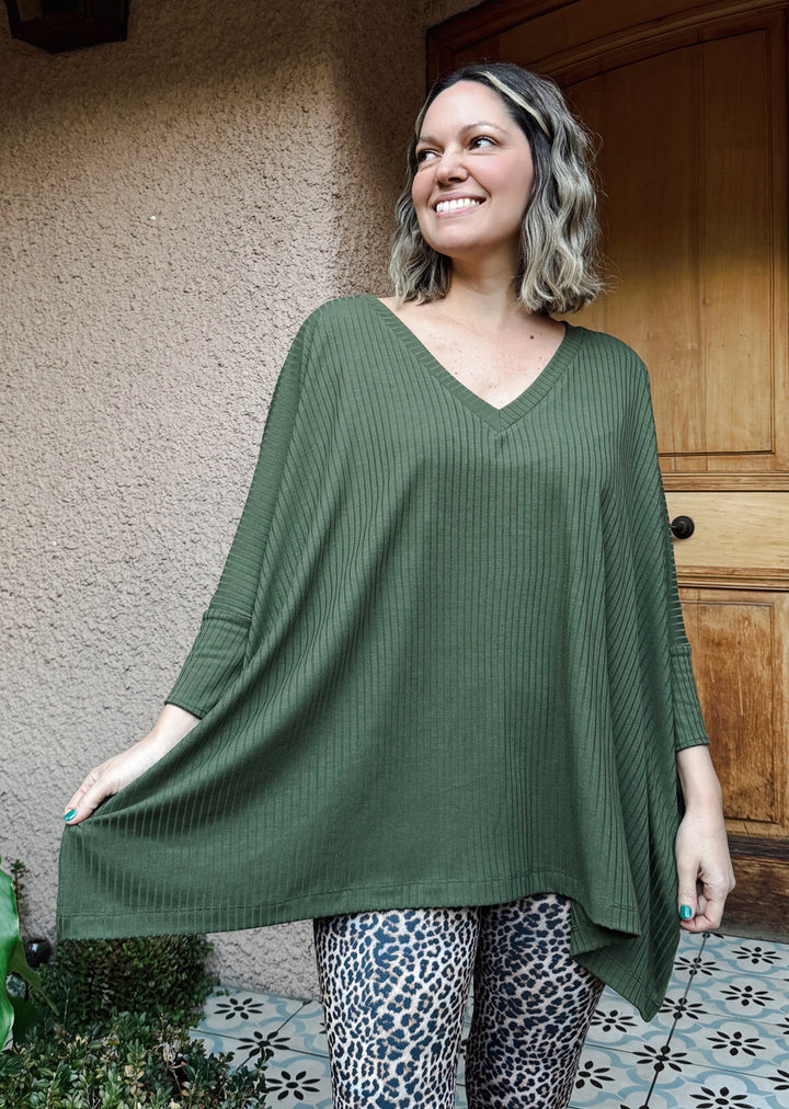 Polera Leonor cuello V | Musgo