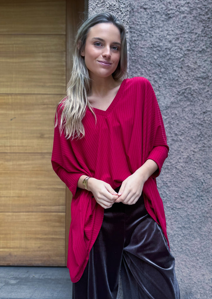 Polera Leonor cuello V | Roja