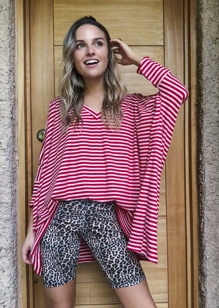 Polera Leonor | Líneas Rojo