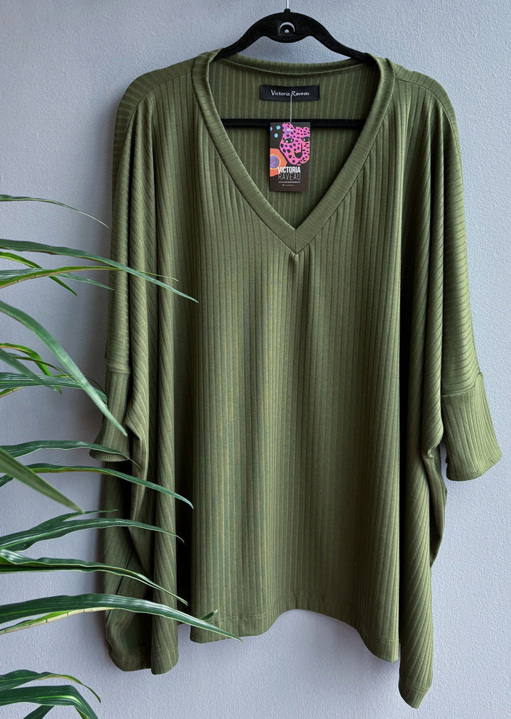 Polera Leonor cuello V | Musgo