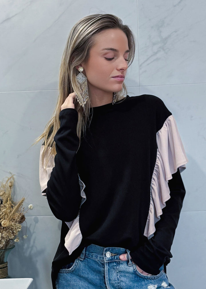 *PRE VENTA* Polera Paula | Negro vuelos beige