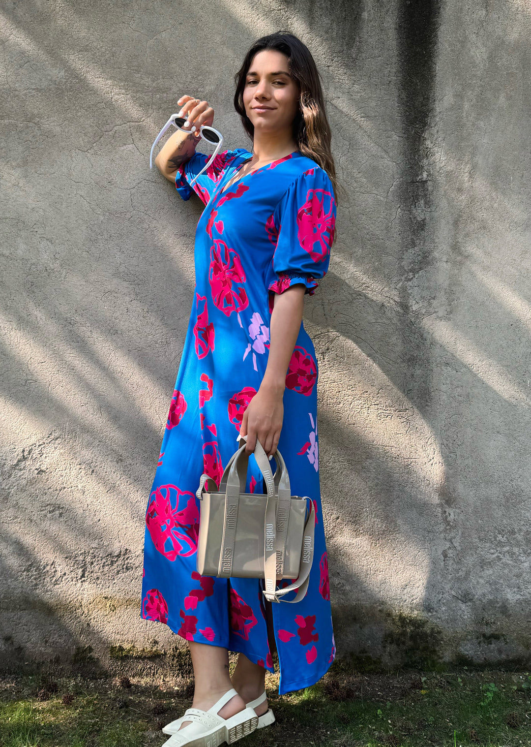 *PRE VENTA* Vestido Ignacia | Flores Fondo Azul