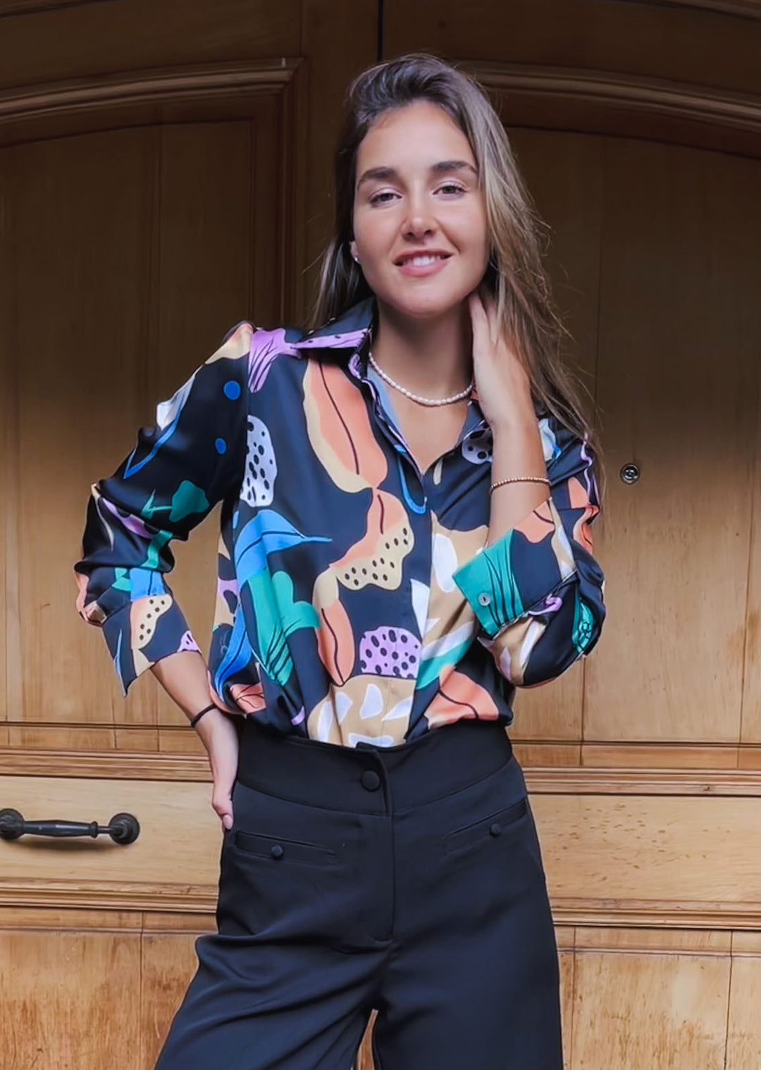 *PRE VENTA* Blusa Bernarda | Hojas - Fondo Negro