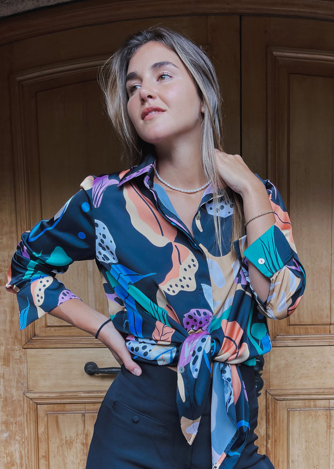 *PRE VENTA* Blusa Bernarda | Hojas - Fondo Negro
