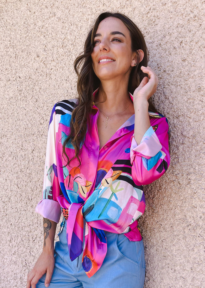 Blusa Bernarda | Pintura Fondo Fucsia